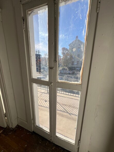 More Photos Of 2600-2604 Melrose Ave, Cincinnati Apartments For Sale