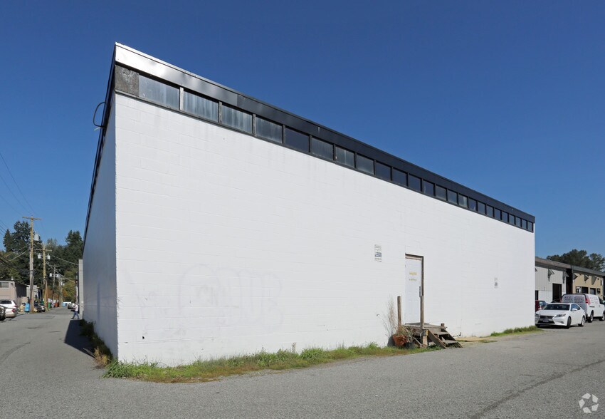 More Photos Of 1175 W 15th St, North Vancouver Warehouse For Lease