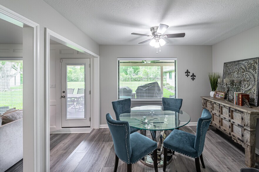 More Photos Of 25142 Roesner Ln, Katy Office Residential For Lease