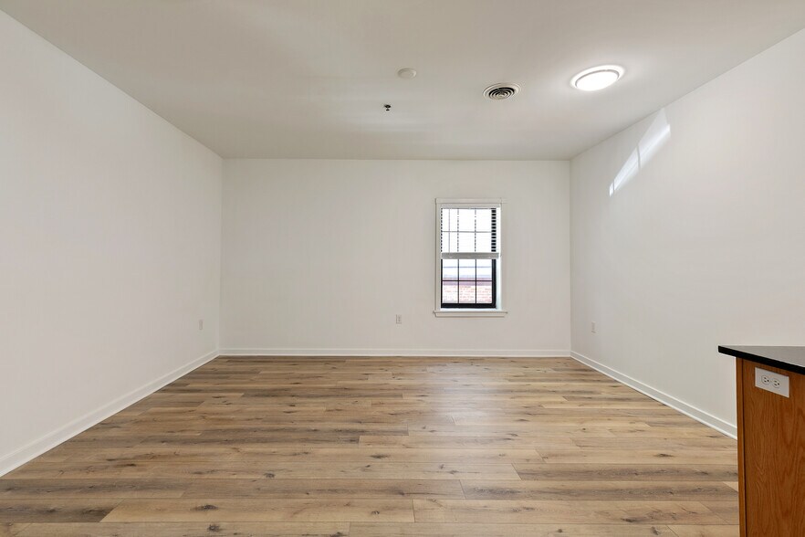 More Photos Of , Richmond Multifamily For Sale