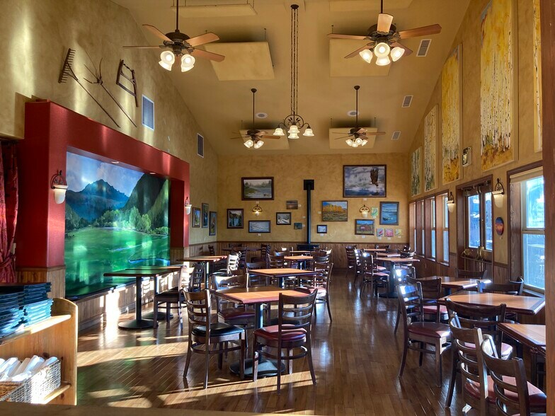 More Photos Of 16940 Pine Valley Rd, Pine Restaurant For Sale