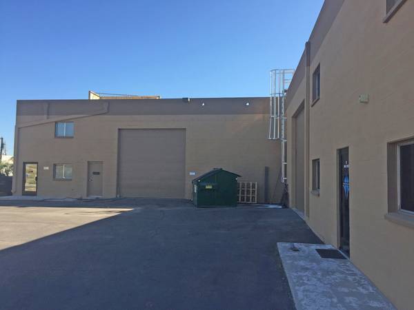 More Photos Of 1545 E Yucca St, Phoenix Warehouse For Lease