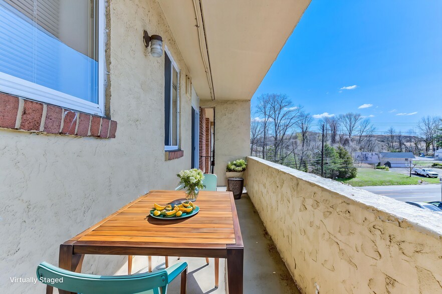 More Photos Of 400 N Black Horse Pike, Blackwood Apartments For Sale