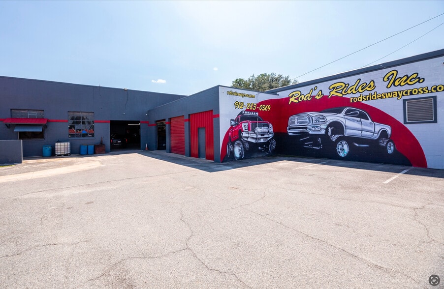 More Photos Of 447 Ossie Davis Pky, Waycross Auto Dealership For Sale