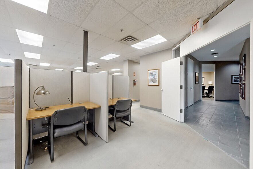 More Photos Of 45 Mcintosh Dr, Markham Office For Sale
