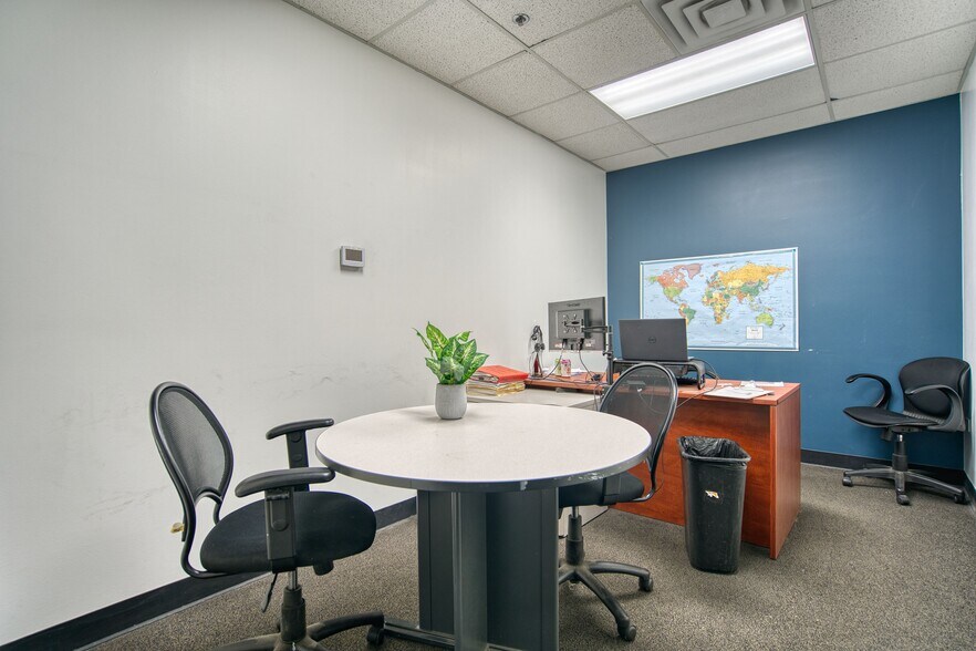 More Photos Of 6101 Lookout Rd, Boulder Light Manufacturing For Sale