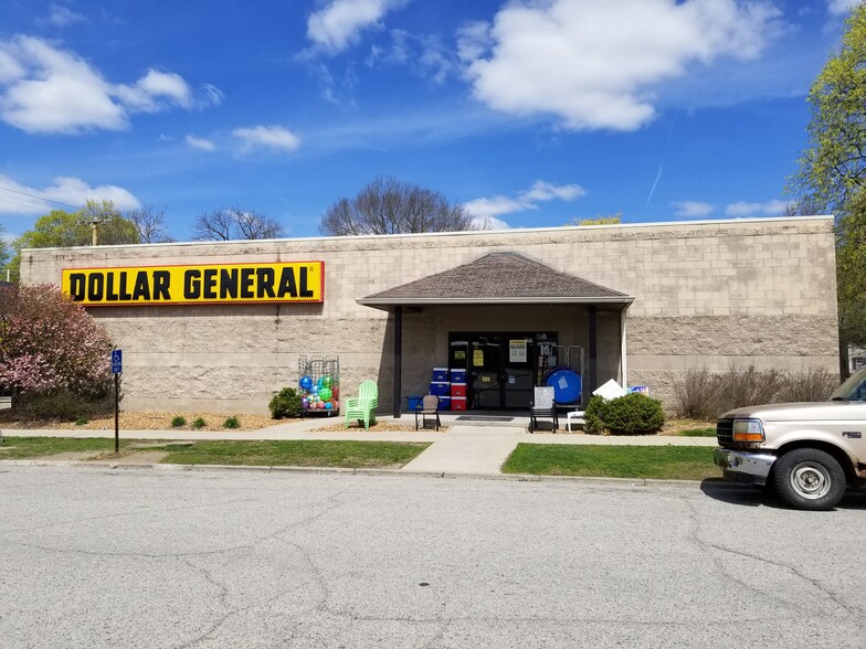 Primary Photo Of 421 N Jefferson St, Covington Freestanding For Sale