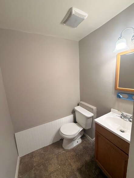 More Photos Of 2824 Welton St, Denver Office For Lease