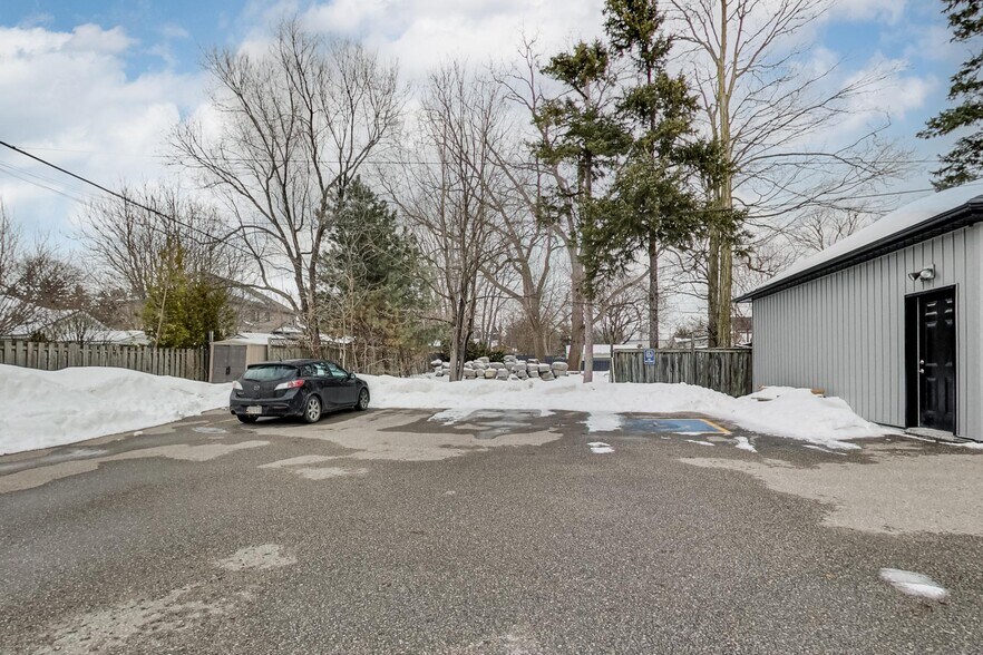 More Photos Of 578 Kingston Rd W, Ajax Office For Sale