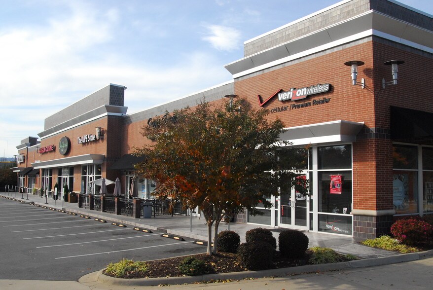 More Photos Of 14524 Cantrell Rd, Little Rock Unknown For Lease