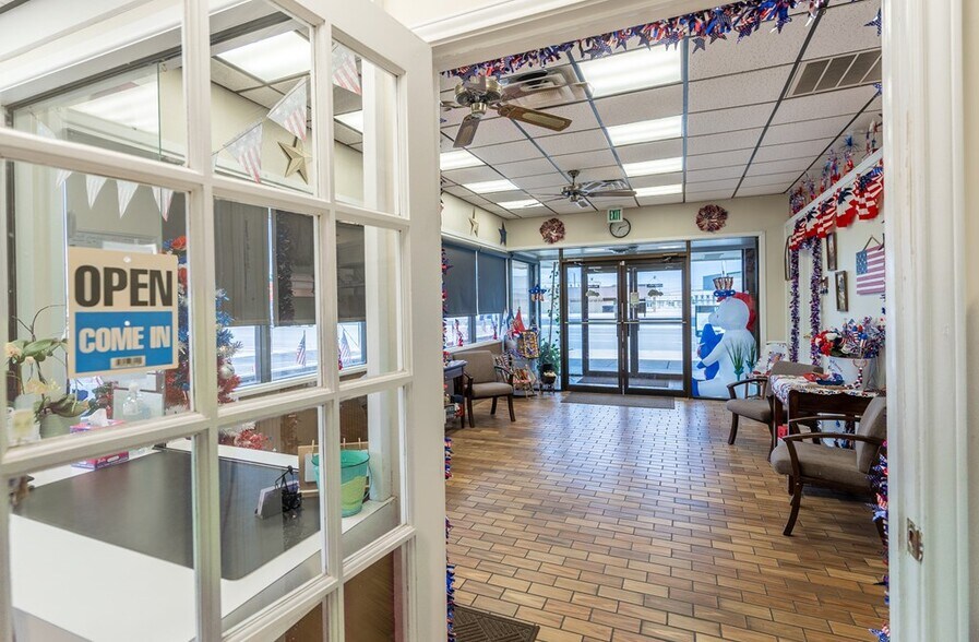 More Photos Of 810 S Stockton Ave, Monahans General Retail For Lease
