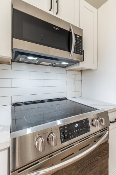 More Photos Of 85 E Sharpnack St, Philadelphia Apartments For Sale