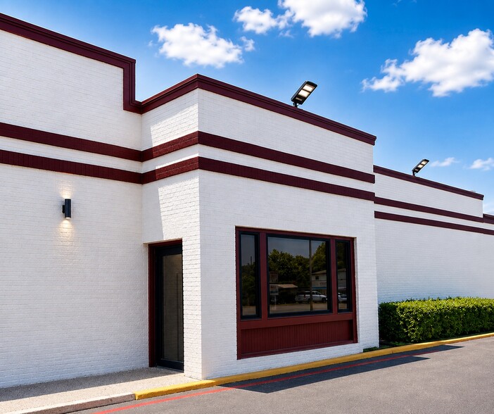 Primary Photo Of 3028 Farm to Market Road 365, Nederland Fast Food For Lease