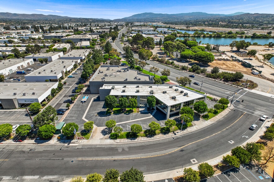 More Photos Of 4001 E La Palma Ave, Anaheim Office For Sale