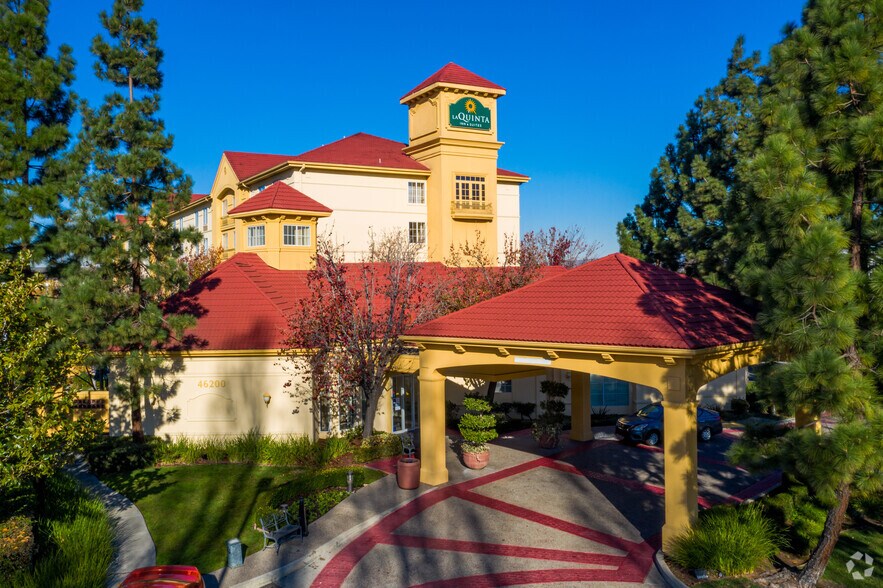 Primary Photo Of 46200 Landing Pky, Fremont Hotel For Sale