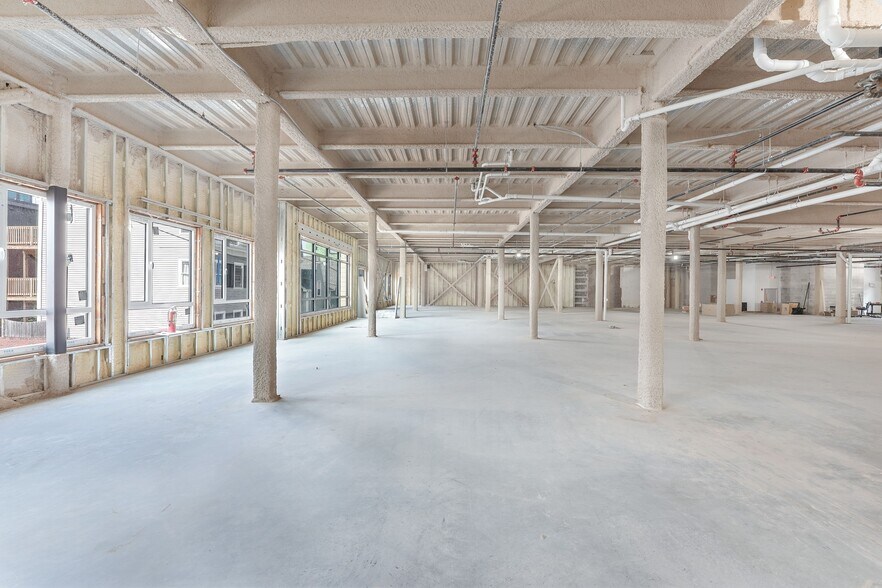 More Photos Of 457-469A W Broadway, Boston Apartments For Lease