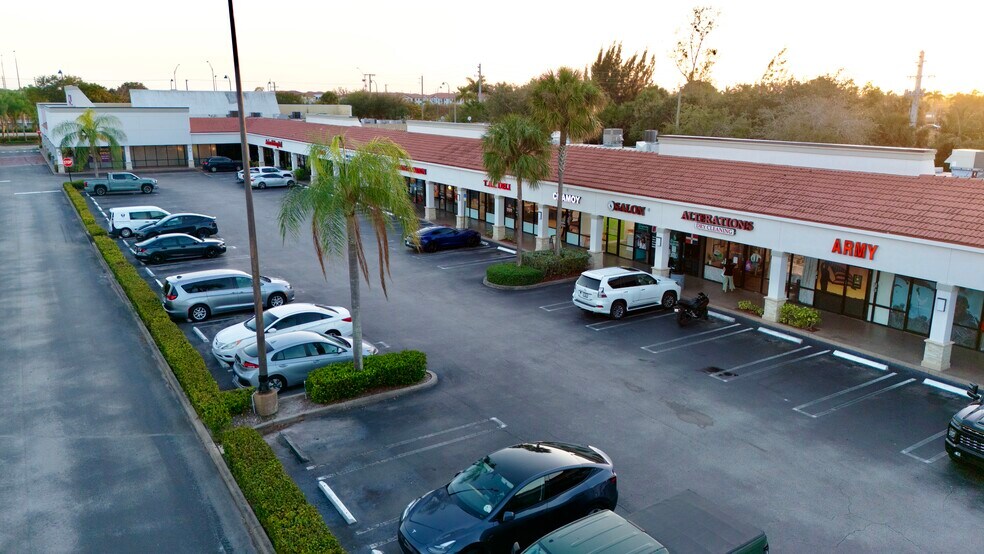 More Photos Of Southern Blvd, Wellington Unknown For Lease