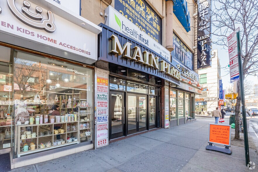 More Photos Of 3702 Main St, Flushing Storefront Retail Office For Lease