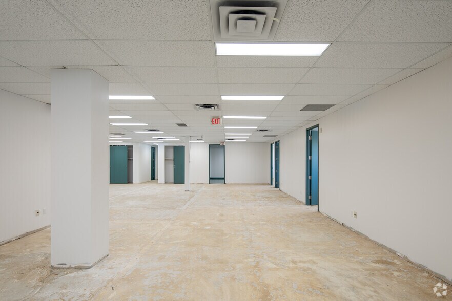 More Photos Of 87 Skyway Ave, Toronto Unknown For Lease