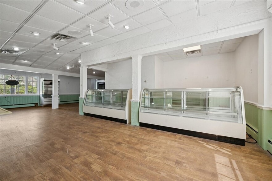 More Photos Of 3523 US Highway 22, Readington Restaurant For Sale