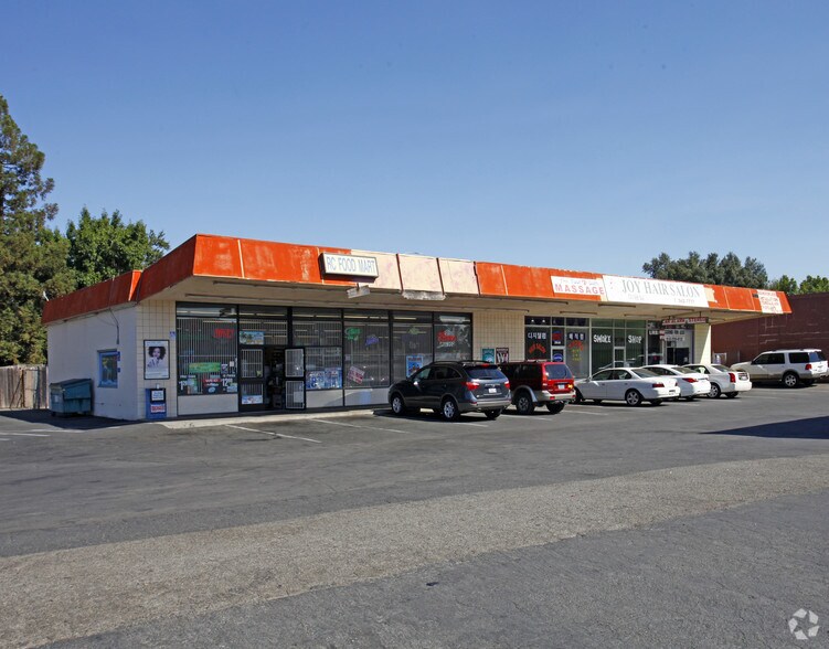 More Photos Of 2847-2853 Bradshaw Rd, Sacramento General Retail For Lease