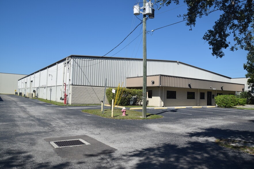 Primary Photo Of 13770 Automobile Blvd, Clearwater Distribution For Lease