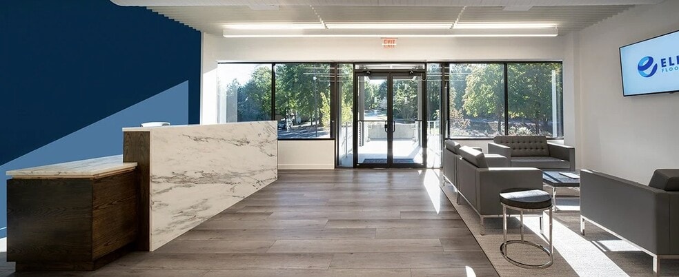 More Photos Of 3110 Crossing Park Dr, Norcross Office For Sale