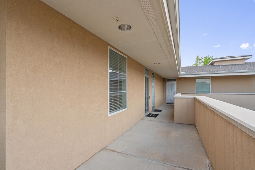 More Photos Of 503 E Palm Valley Blvd, Round Rock Medical For Lease