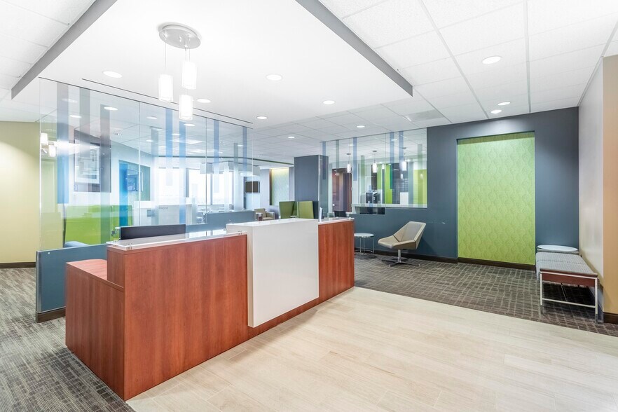 More Photos Of 6 Centerpointe Dr, La Palma Coworking Space