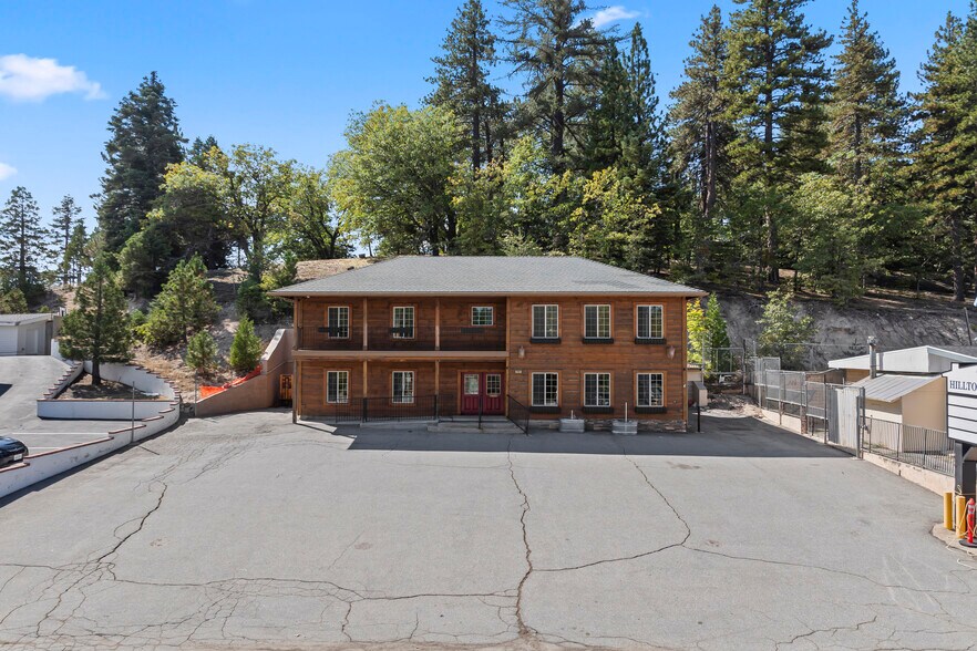 More Photos Of 31961 Hilltop Blvd, Running Springs Loft Creative Space For Sale