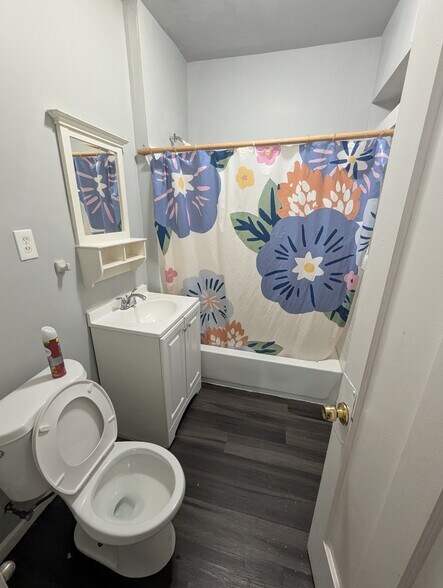 More Photos Of 6357 S Mozart St, Chicago Apartments For Sale