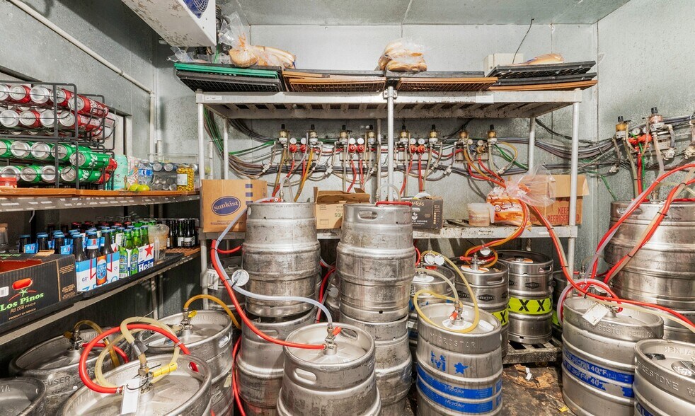 More Photos Of 4317 E Carson St, Long Beach Storefront For Sale