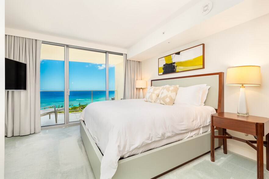 More Photos Of 2139 Kuhio Ave. 27TH and 34th Floor, Honolulu Apartments For Sale