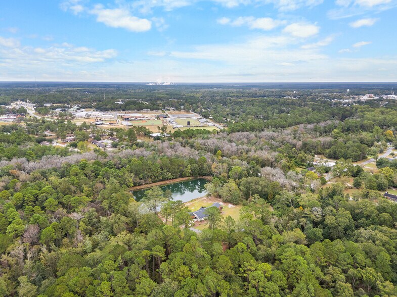 More Photos Of 100 Morgan Dr, Jesup Land For Sale