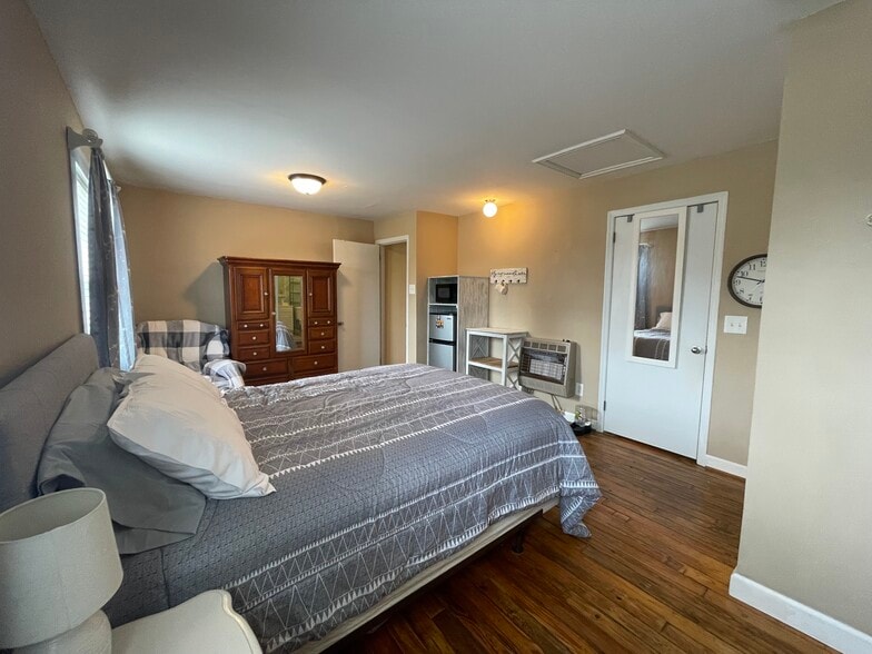 More Photos Of 10599 Highway 119, Alabaster Office Residential For Sale