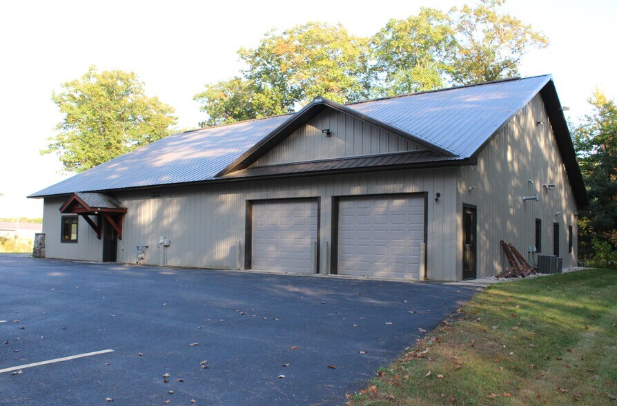 More Photos Of 9559 Bolger Lake Rd, Minocqua Office For Sale