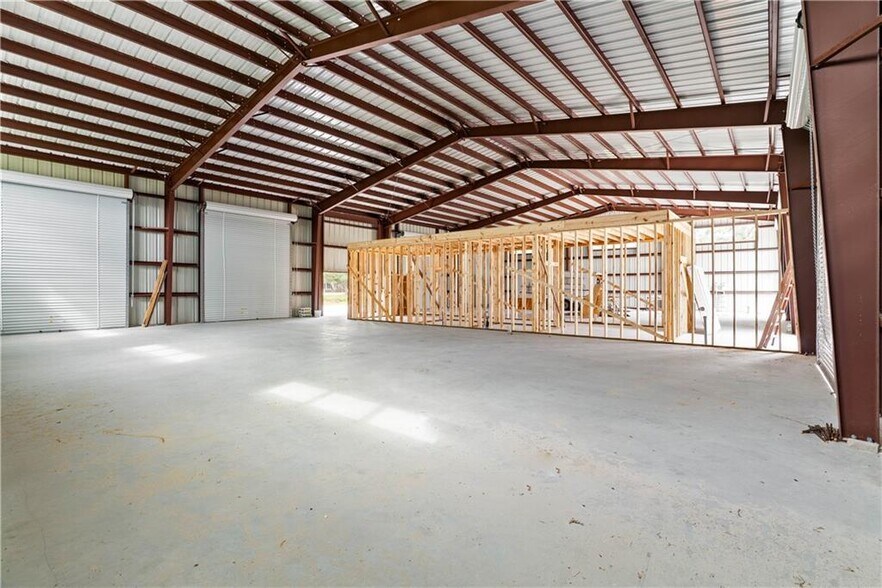 More Photos Of 114 W 1st St, Rockport Industrial For Sale