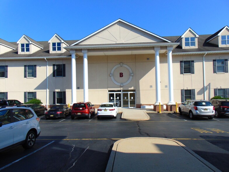 More Photos Of 40 Bey Lea Rd, Toms River Medical For Sale