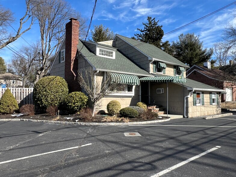 More Photos Of 69 S Martine Ave, Fanwood Office Residential For Sale