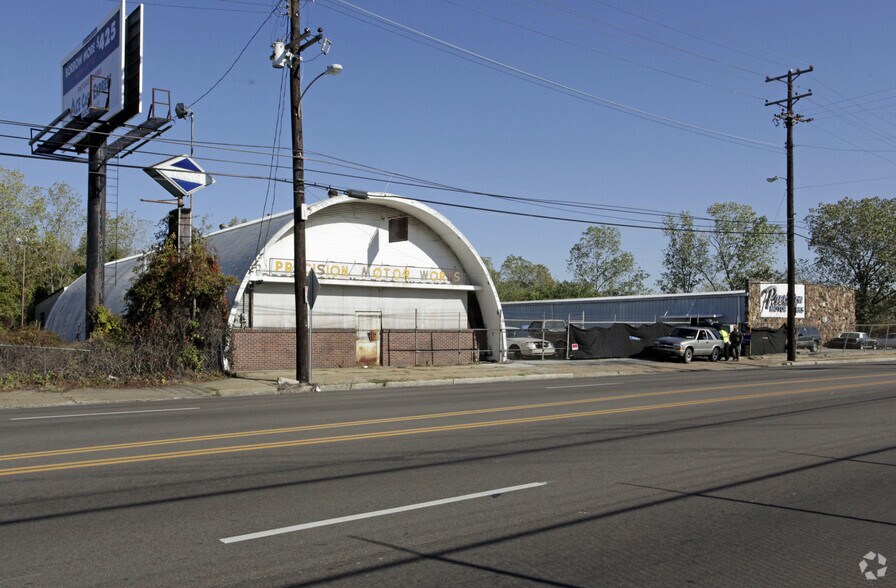 More Photos Of 1882-1888 Chelsea Ave, Memphis Auto Repair For Lease