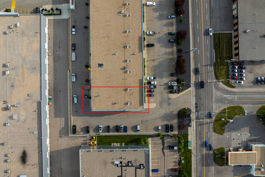 More Photos Of 6701-6777 Fairmount Dr SE, Calgary Warehouse For Lease