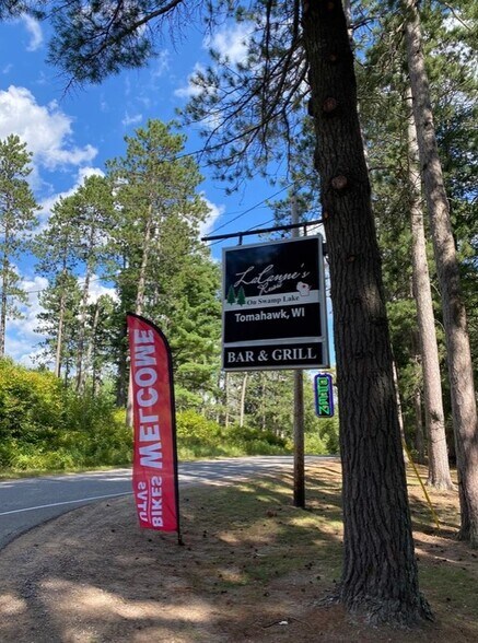 More Photos Of 10689 Swamp Lake Rd, Tomahawk Hotel For Sale