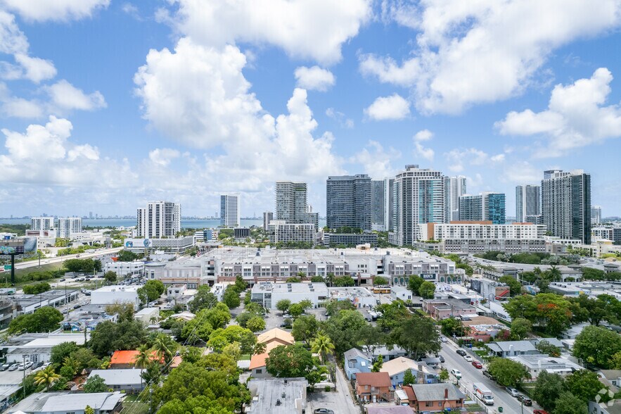 More Photos Of 3452-3470 N Miami Ave, Miami General Retail For Lease