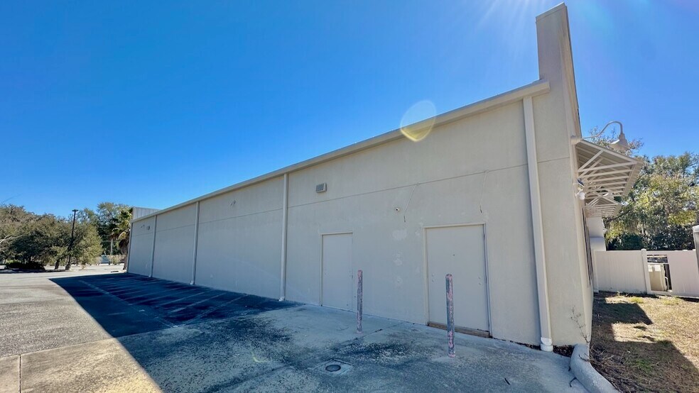 More Photos Of 3365 E Millwood Ln, Hernando Freestanding For Sale