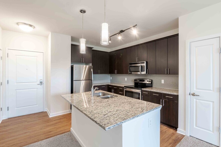 More Photos Of 101 N Wolfe St, Baltimore Apartments For Lease