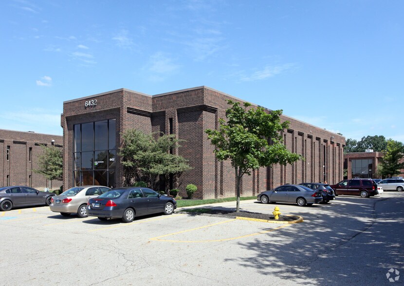 Primary Photo Of 6432 E Main St, Reynoldsburg Office For Lease