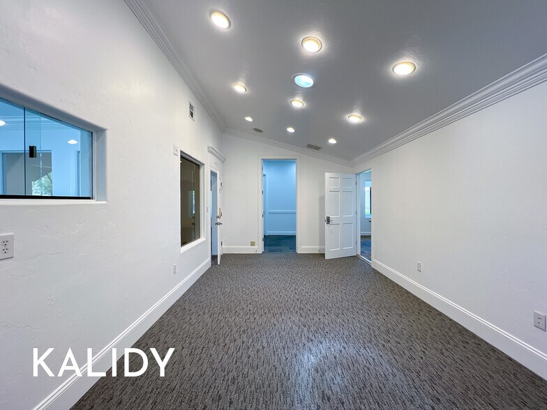 More Photos Of 14909 N Kelly Ave, Edmond Loft Creative Space For Lease