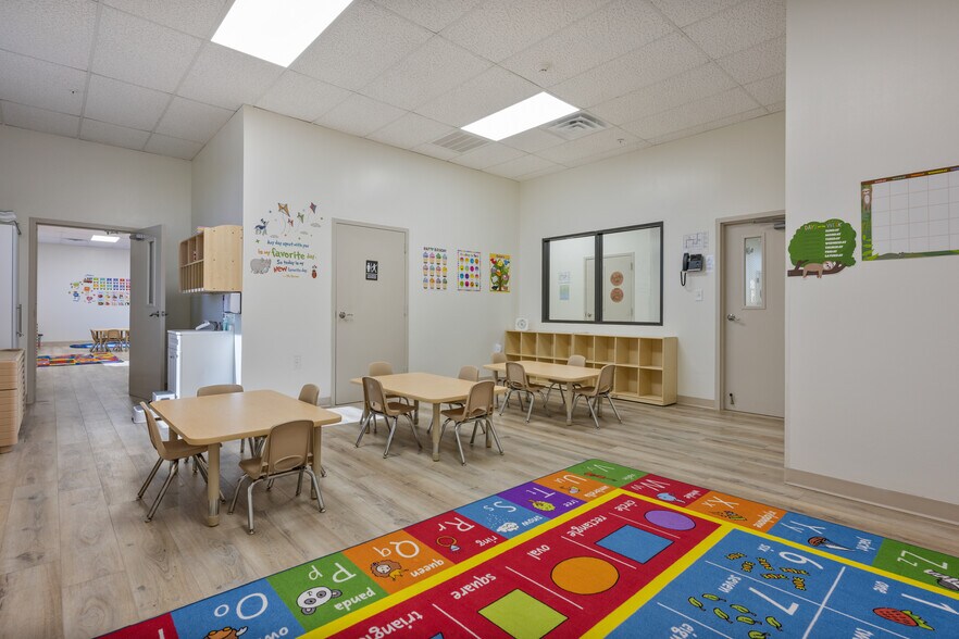 More Photos Of 13511 Florence Rd, Sugar Land Daycare Center For Lease