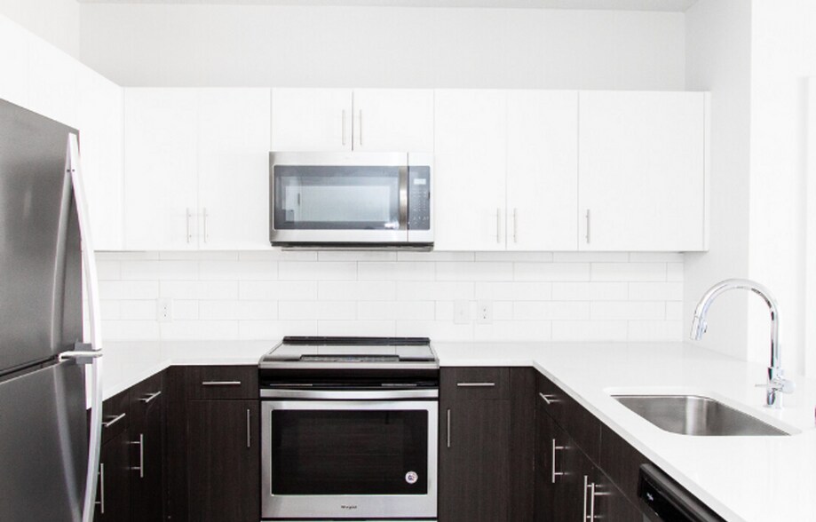 More Photos Of 1 Central Ave NW, Albuquerque Apartments For Sale