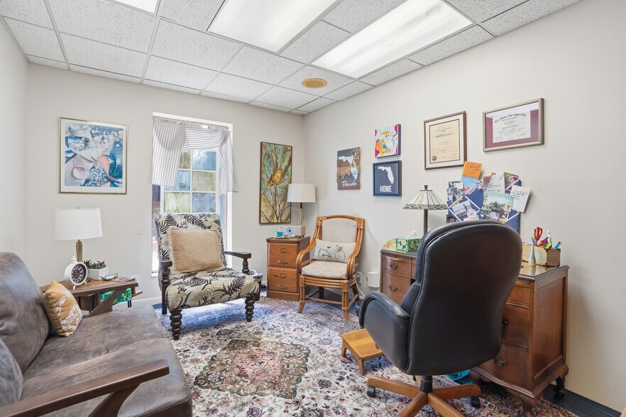 More Photos Of 908 S Fort Harrison Ave, Clearwater Office For Sale
